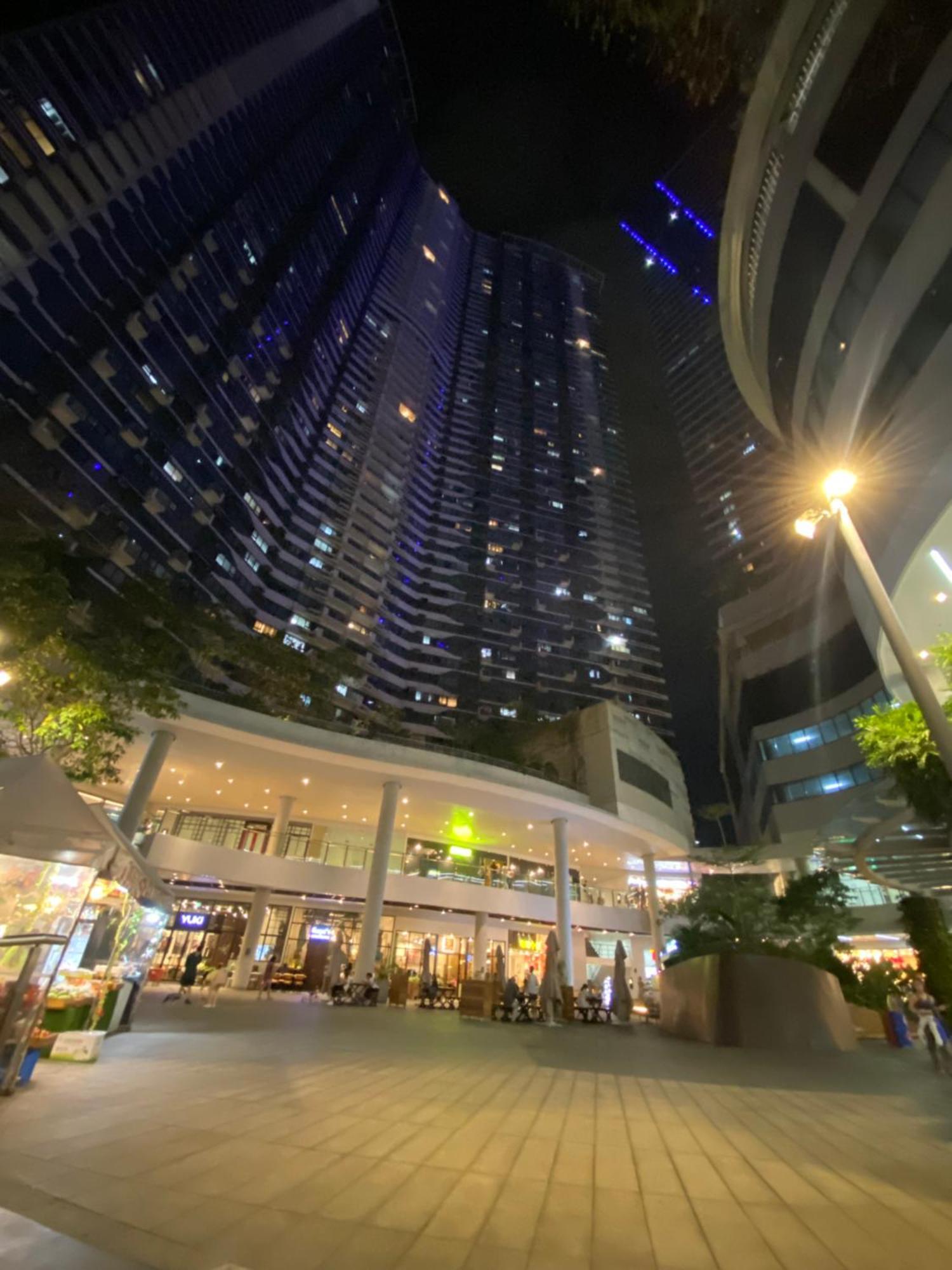 Frost At Air Residences Makati Manila Luaran gambar
